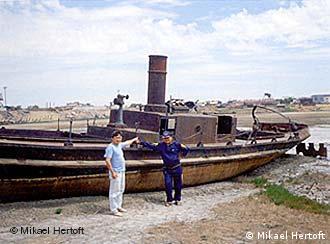 Einstige Häfen am Aral-See liegen trocken