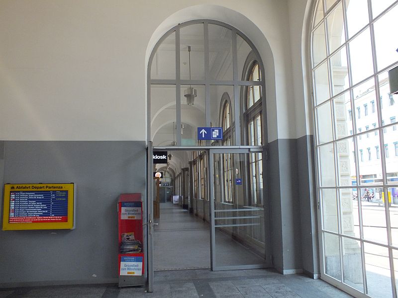 t__r_bahnhof.jpg