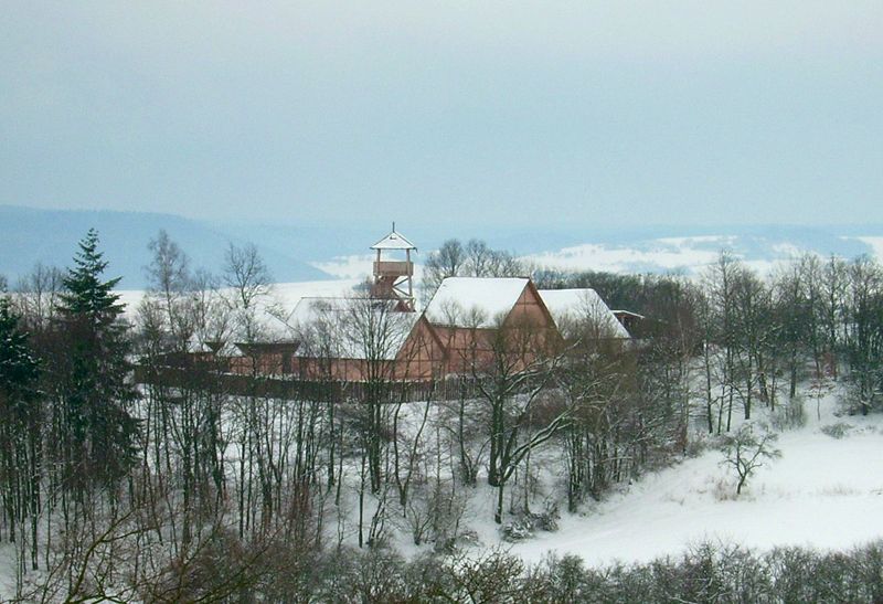 800px-keltendorfdjhsteinbachamdonnersberg.jpg