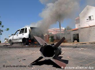 Eine Kassam-Rakete ist in der israelischen Stadt Sderot eingeschlagen (Archivfoto)