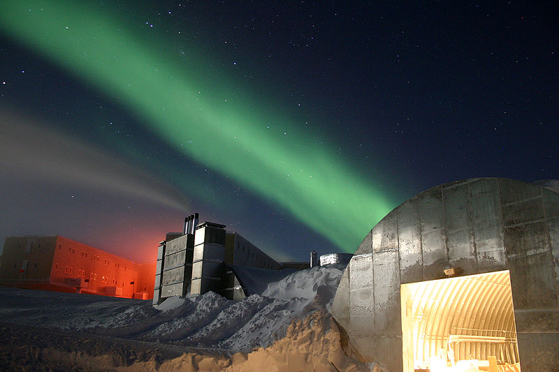 800px-amundsen-scott_marsstation_ray_h.jpg