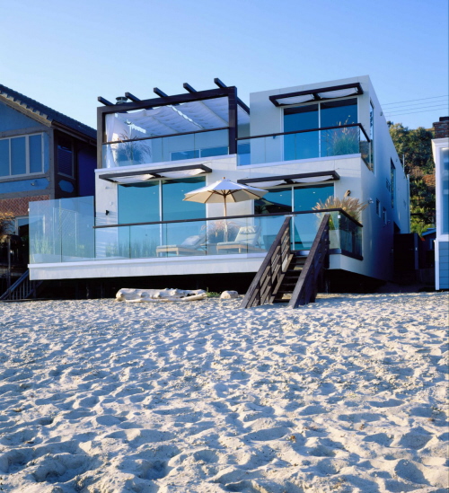 malibu_california_beach_house.jpg