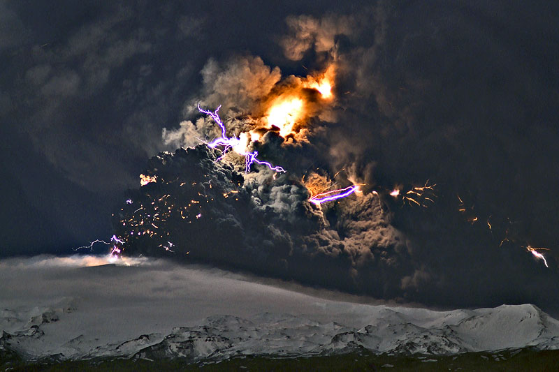 eyjafjallajokull-plinian_eruption.jpg
