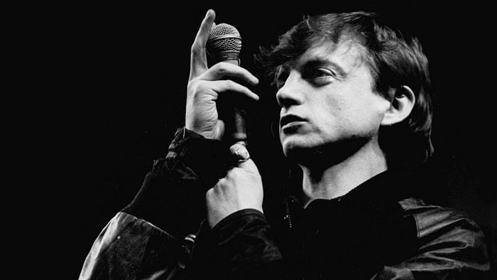 mark-e-smith-the-falls-dead-8e9d4495-204d-....jpg