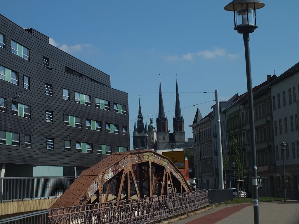 halle.jpg