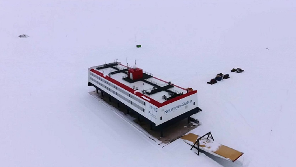 antarktis_neumayer_station.jpg