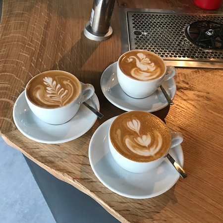 flat-whites-cappuccino.jpg