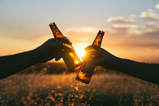 cheers-839865__340.jpg