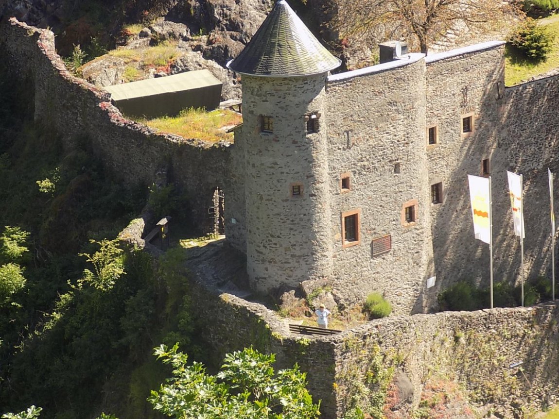 niederburg_bei_manderscheid.jpg
