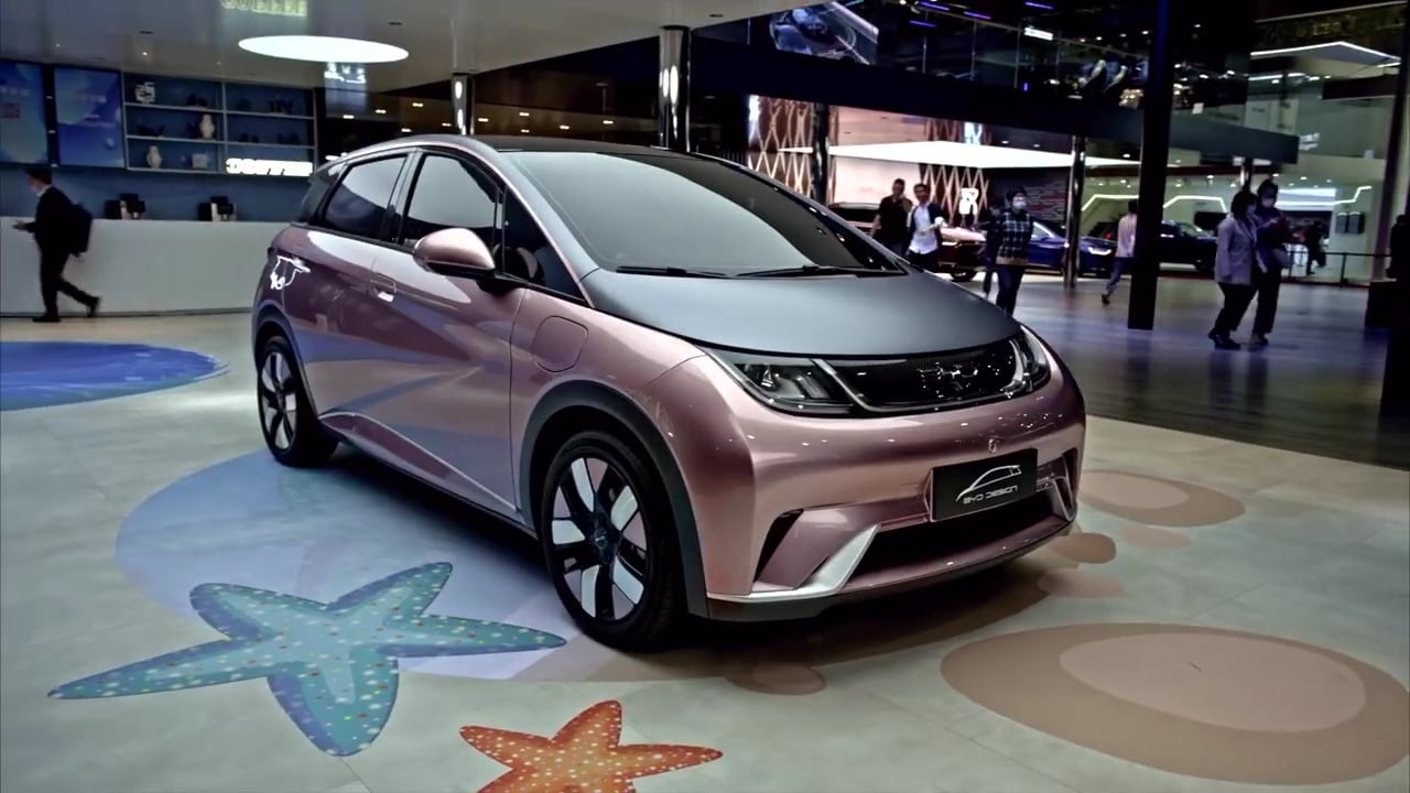 byd-ea1-front-three-quarters-right-side.jpg