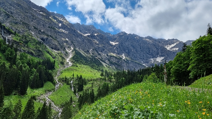 20220526_120855_copy_715x402.jpg