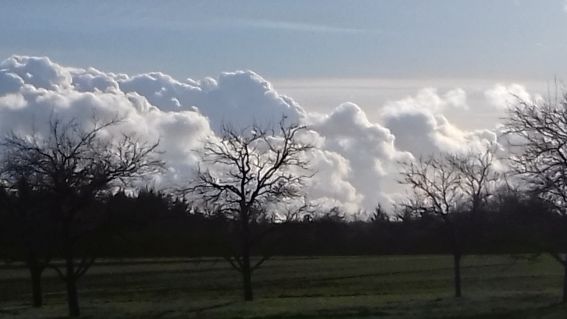 20230325_165856wolken2.jpg