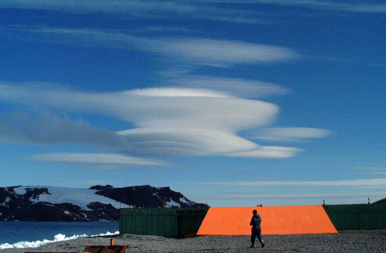 comandante_ferraz_ufo1.jpg