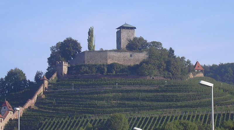 800px-burghohen.jpg