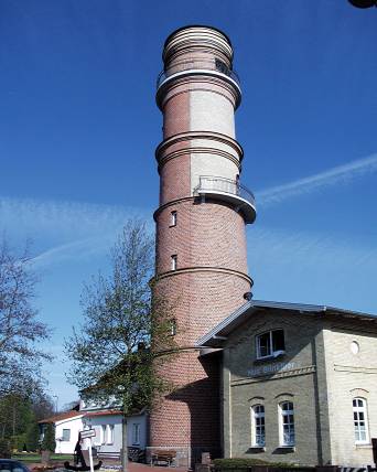 leuchtturm_travemuende.jpg