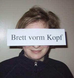 brett_vorm_kopf.jpg