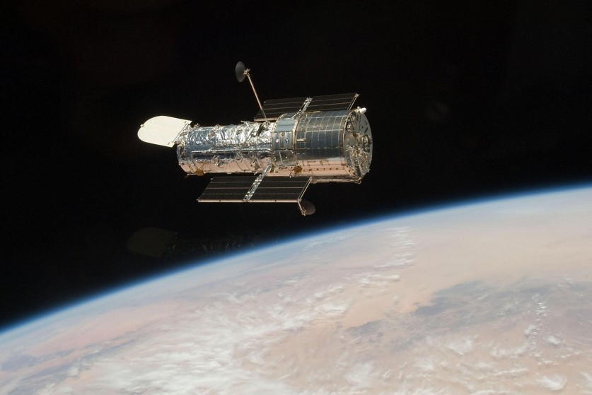 hubble_geraet_dw_w_1240362s.jpg