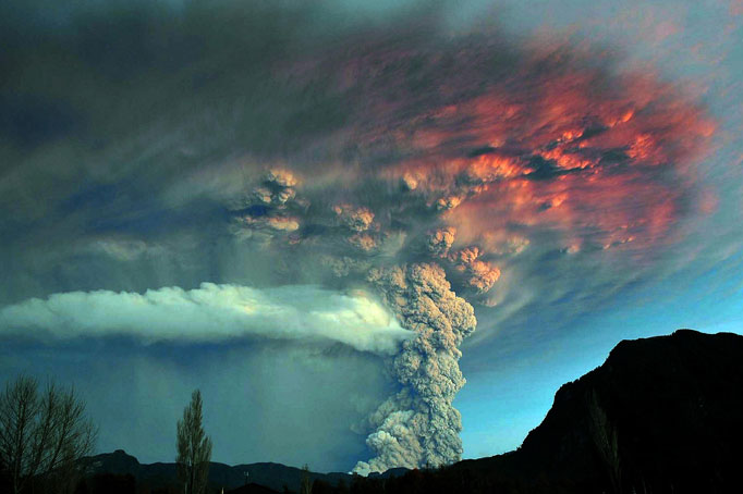 puyehue-volcano7_1323290a.jpg