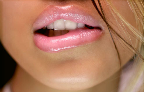 bite-bite-lip-bitelip-glossy-lip-sexy-favim.jpg