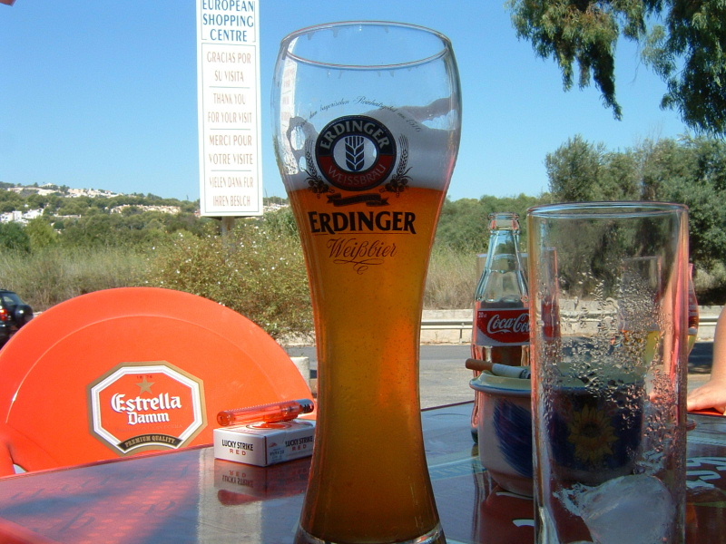 Erdinger_Bier-------Spanien_2005.JPG