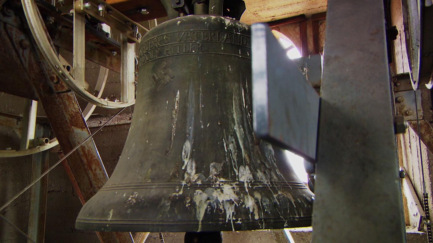 nazi-glocke_in_herxheim_am_berg.jpg